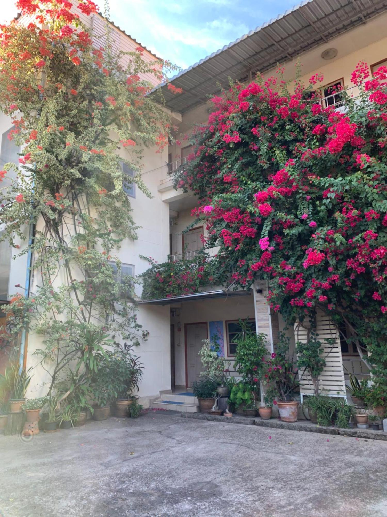 Pikul Apartment Hotel Nong Khai Zewnętrze zdjęcie